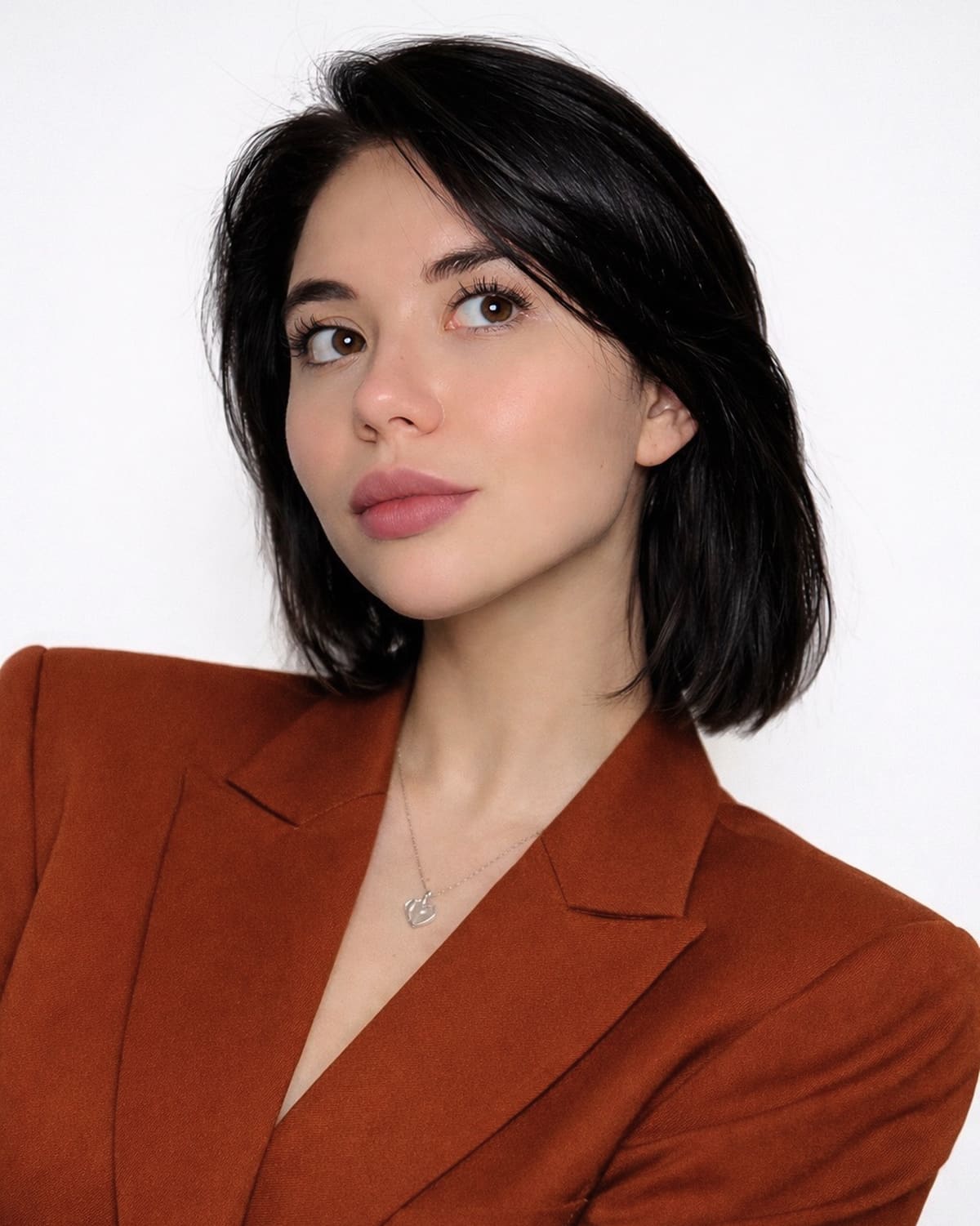 Dariia R., CEO of Ellio